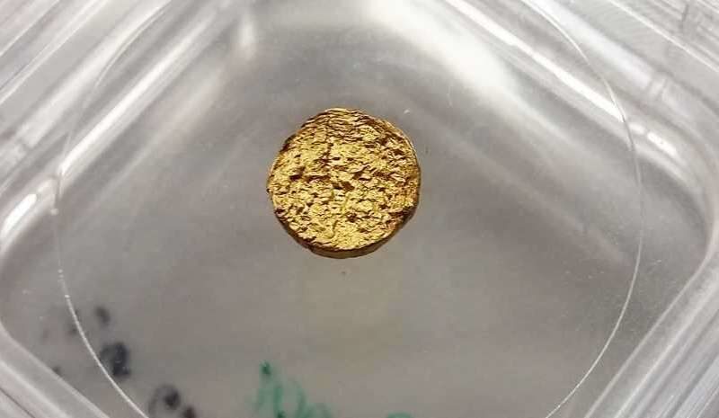 plastic gold alchemy