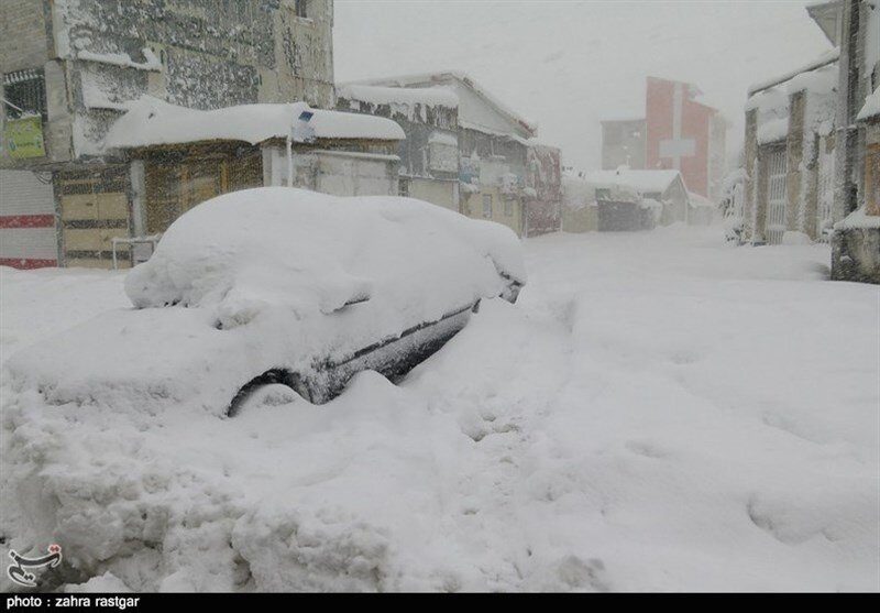 Click to enlarge Severe snowstorms in northern Gilan province, which in some areas have reached a thickness of over two meters, have killed 7 and injured about 80 people