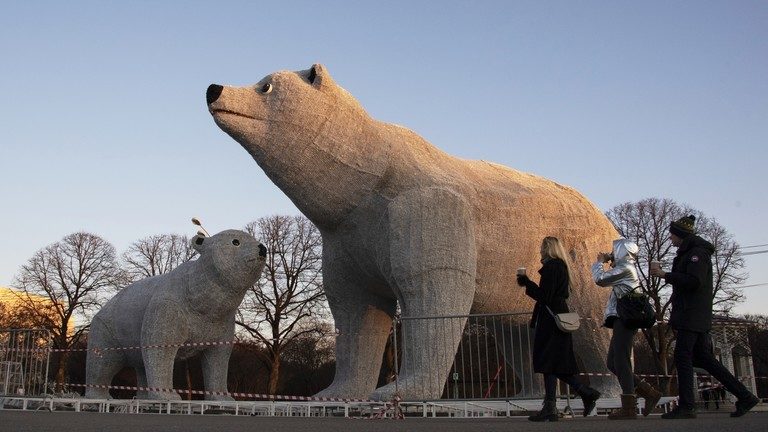 Click to enlarge Gorky park in Moscow