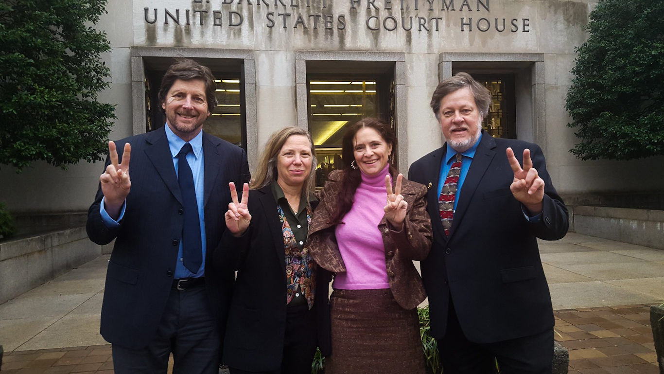 Click to enlarge Venezuela embassy protectors