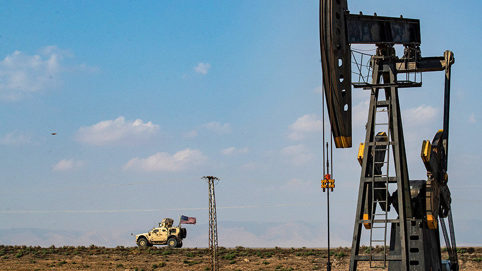 US steal Syria oil