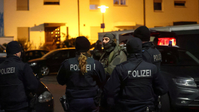 Click to enlarge Hanau