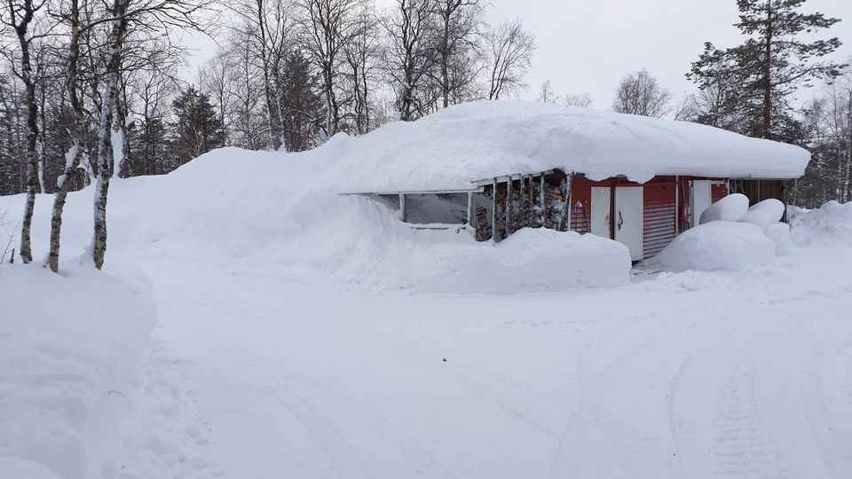 Click to enlarge The village of Poka in Finnish Lapland has over 120cm of snow cover.
