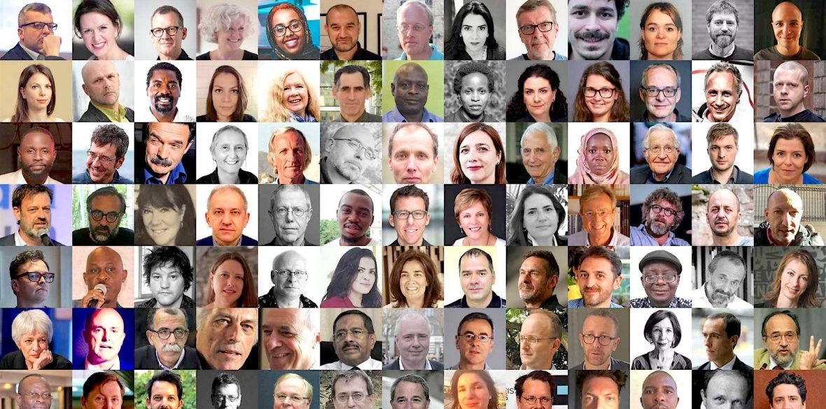 Click to enlarge journalists for assange