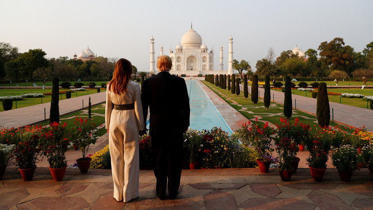 Click to enlarge Melania Trump