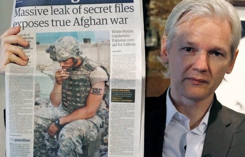 julian assange headline news