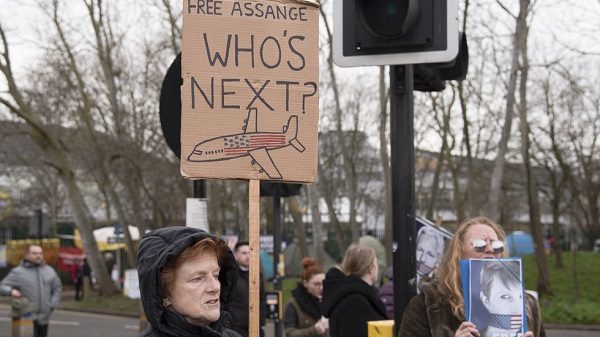 Click to enlarge Supporters of WikiLeaks founder Julian Assange