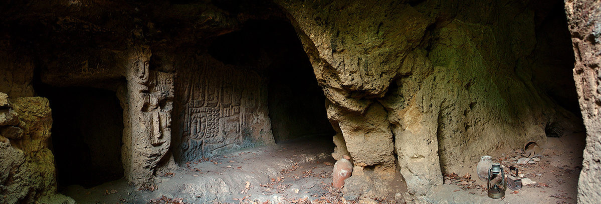 Click to enlarge Lastiver pagan Cave