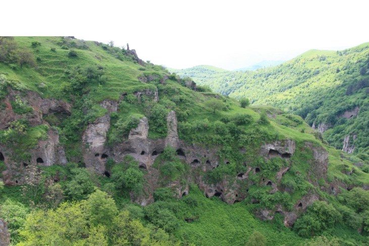 Khndzoresk Cave- Dwellings