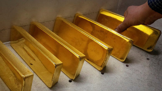 Sanctions for thee, treasure for me! Britain bought a record amount of Russian gold last year, spending over $5 billion