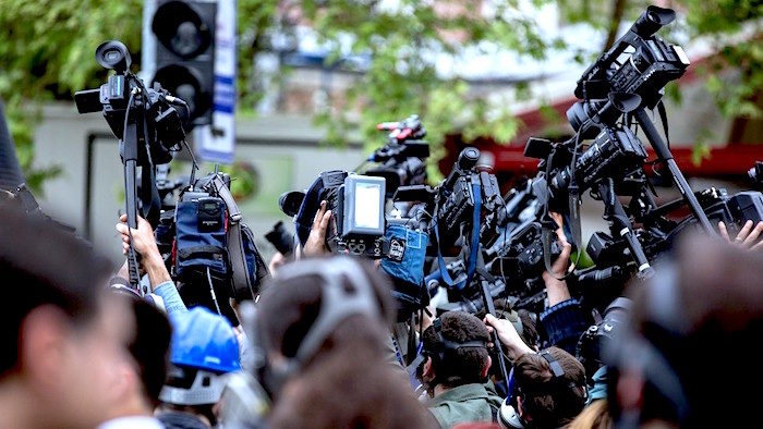 News crews