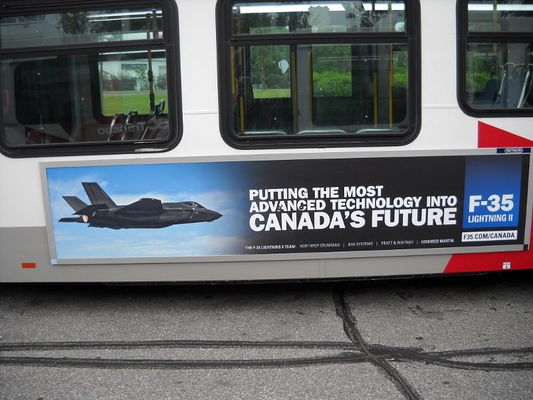 F-35 ad Ottawa