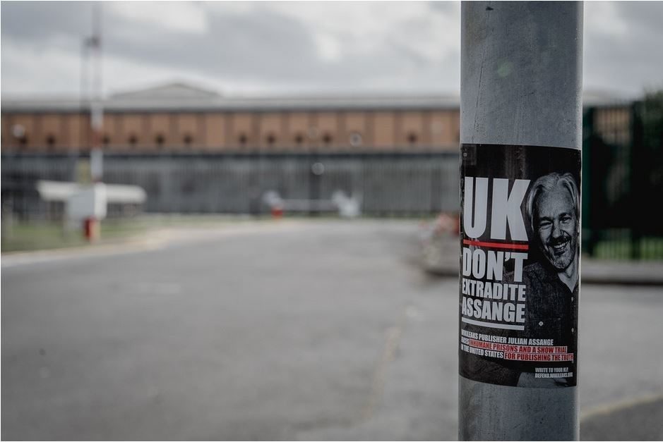 Click to enlarge free assange poster light pole belmarsh