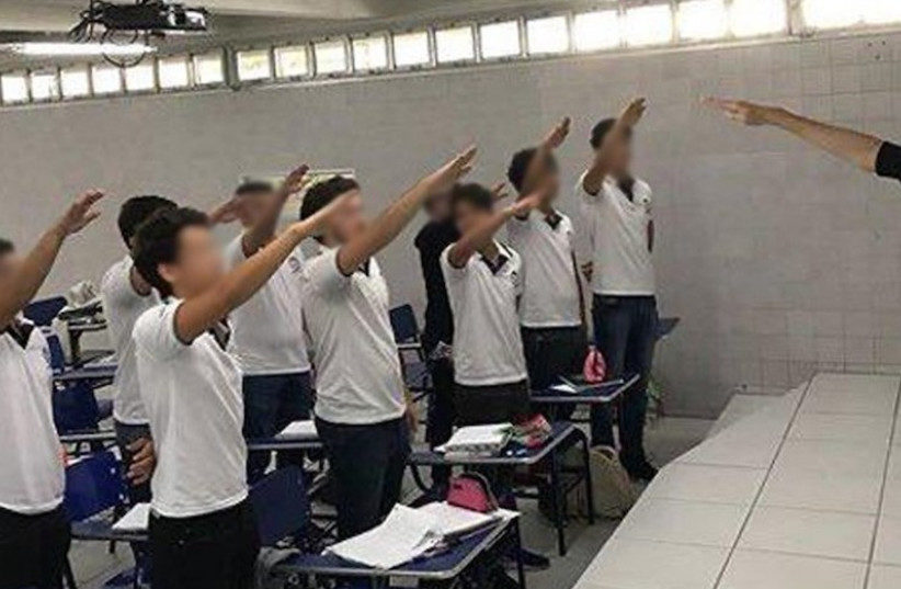 Students in Brazil give Nazi salute in class