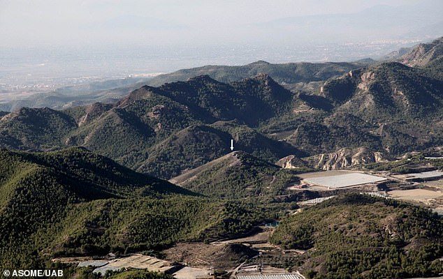 Click to enlarge La Bastida