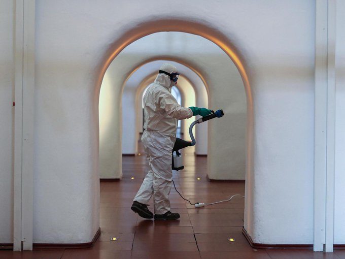 disinfecting building coronavirus spray