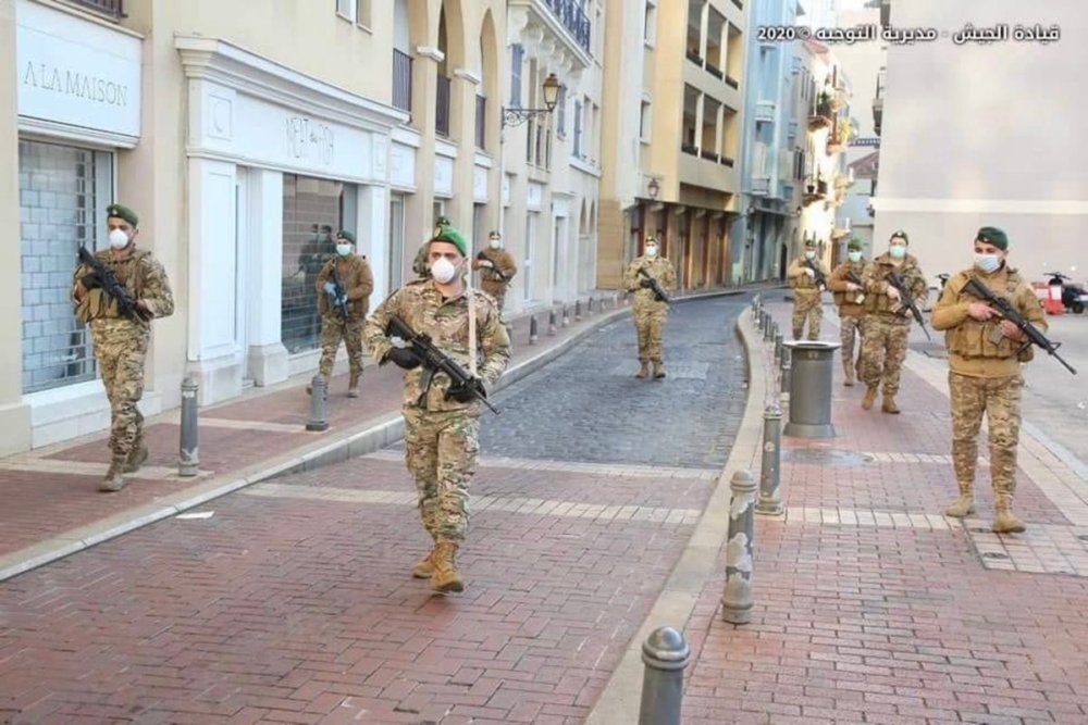 Click to enlarge Lebanese Army Beirut US donated M4 riffles.