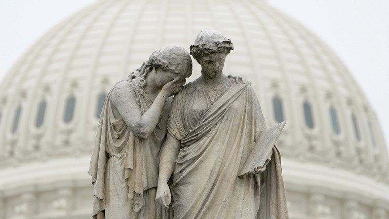 Click to enlarge The Peace Monument