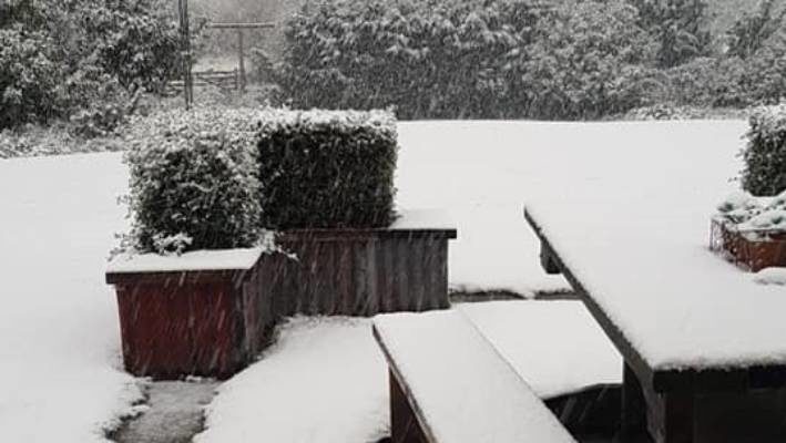 Click to enlarge A thick layer of snow could be seen at the small township of Becks near St.Bathans, Central Otago on Tuesday.