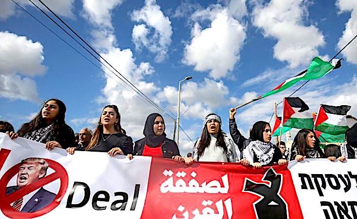 Pal protest