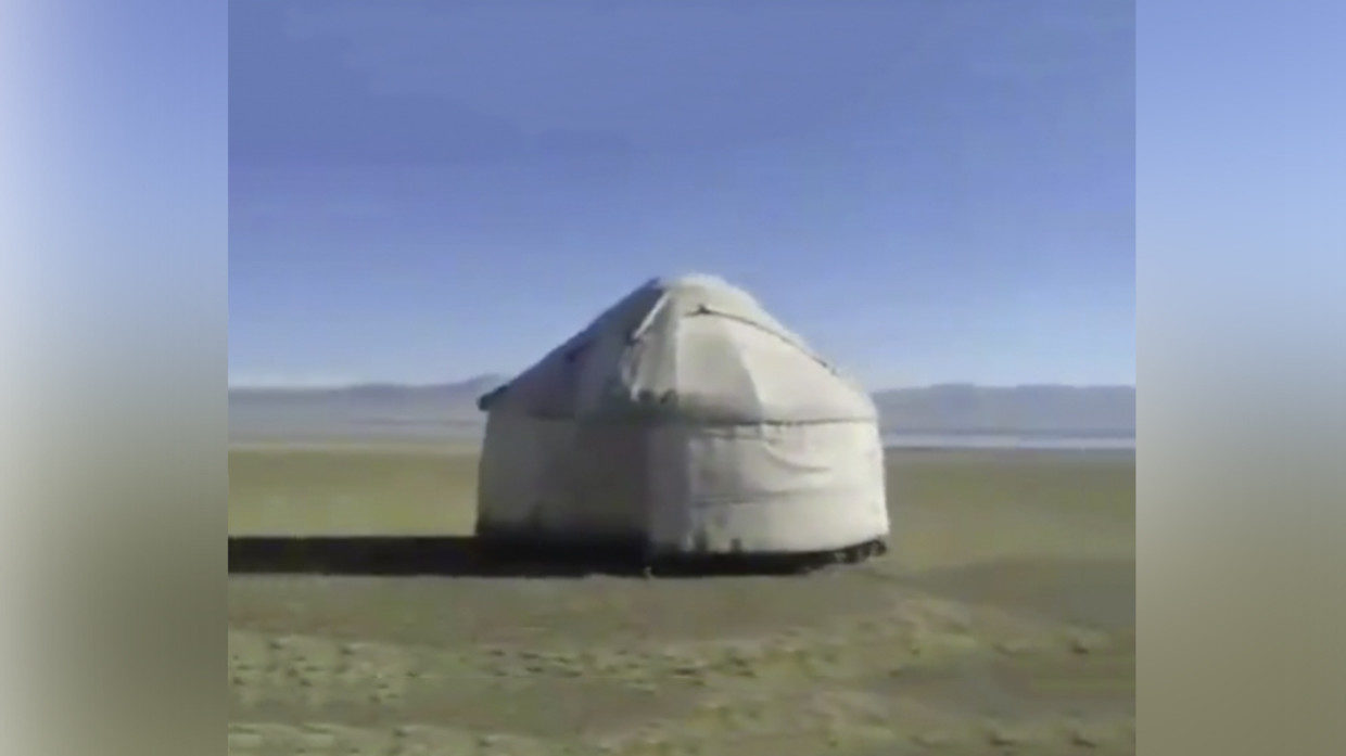 Click to enlarge Kyrgyzstan quarantine, Kyrgyzstan nomads Covid