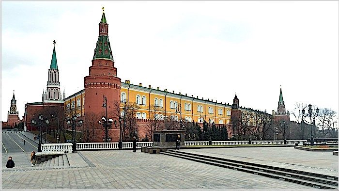 Walls of Kremlin