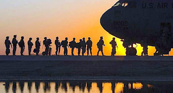 Click to enlarge C-17 Globemaster