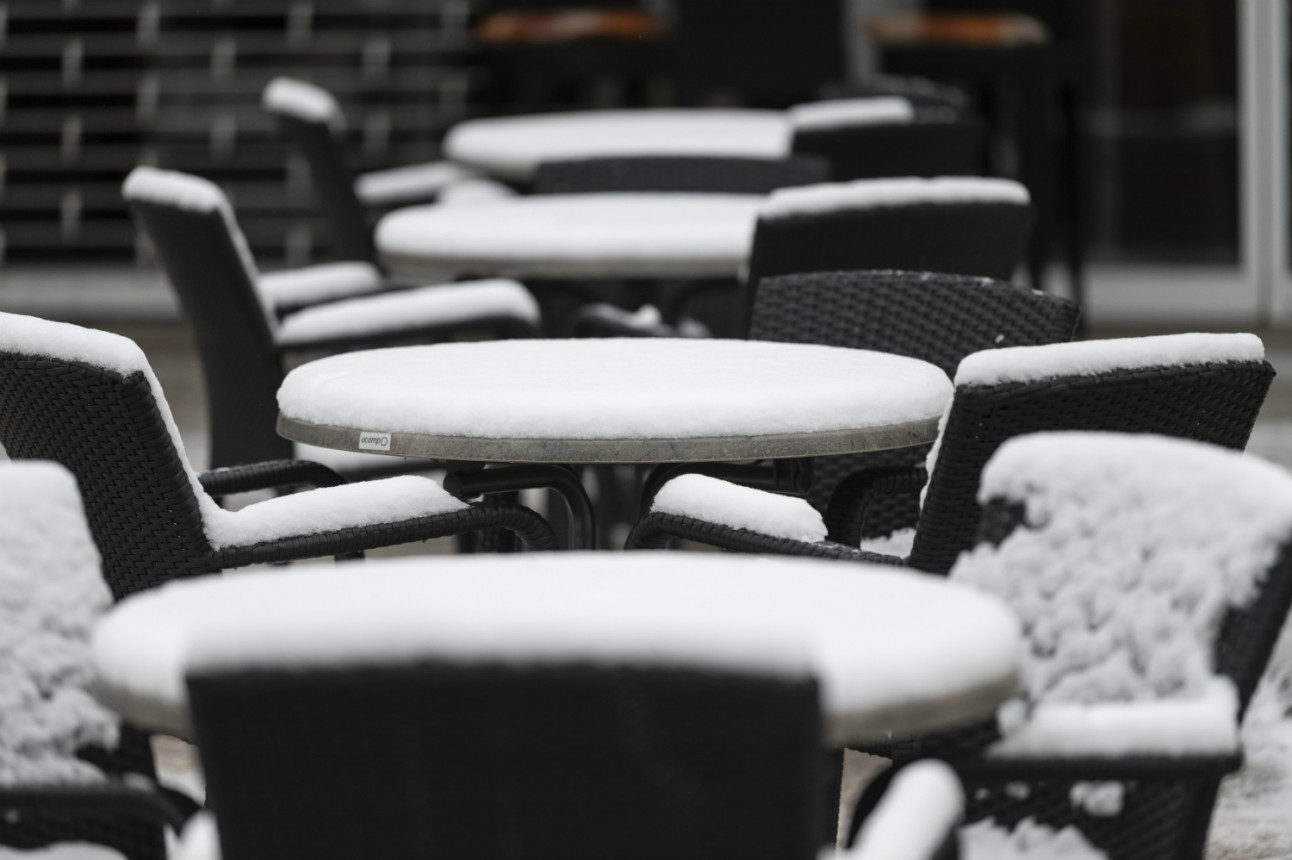 Click to enlarge Snow-covered tables at a cafe in Titisee-Neustadt, Baden-Württemberg.