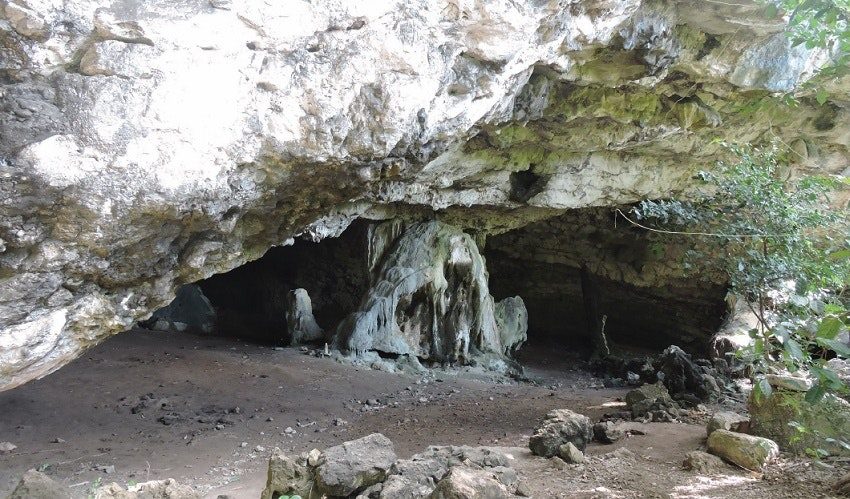 Lene Hara Cave