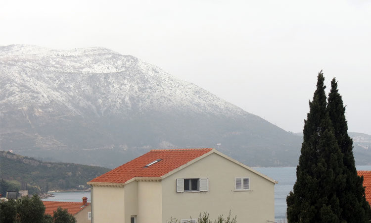 Click to enlarge snow