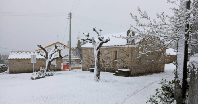 Click to enlarge snow