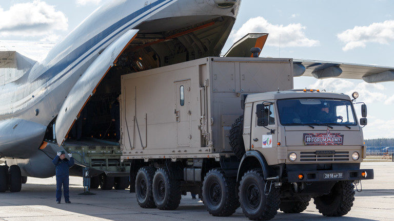 Click to enlarge russia aid italy