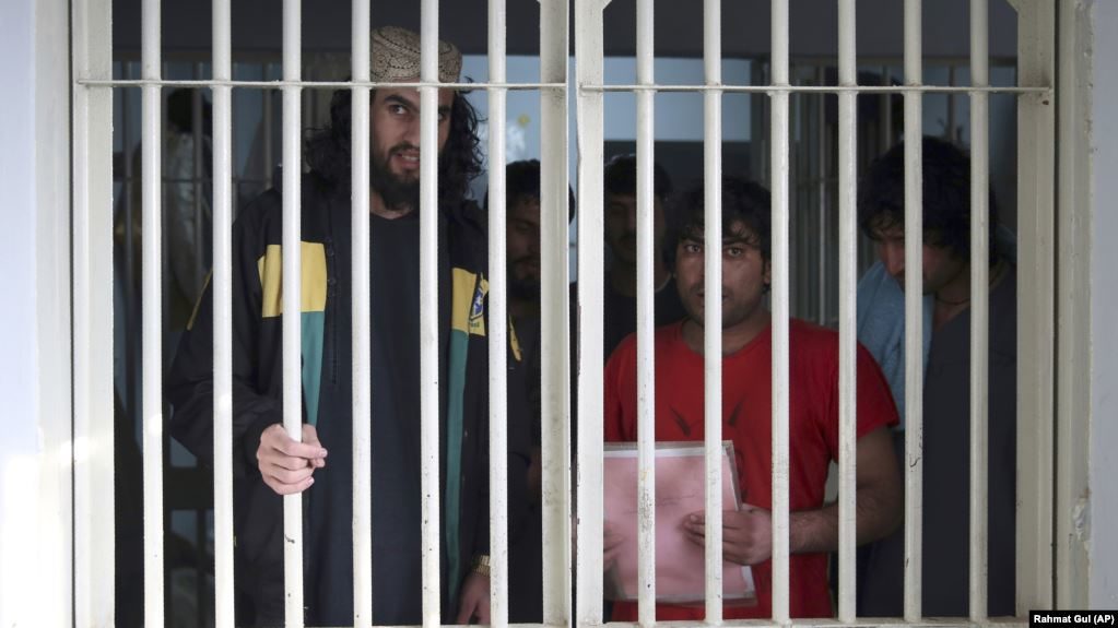 taliban prisoners afghanistan