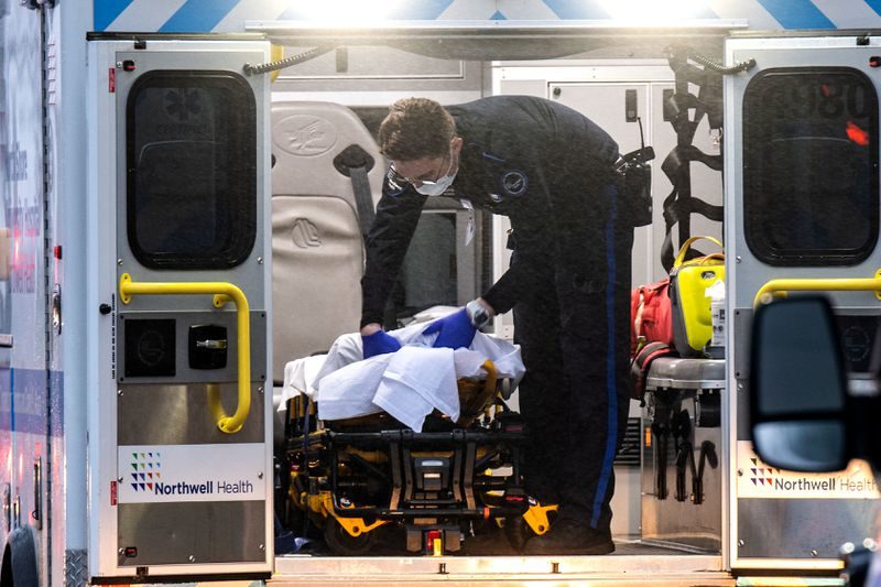 Click to enlarge ambulance