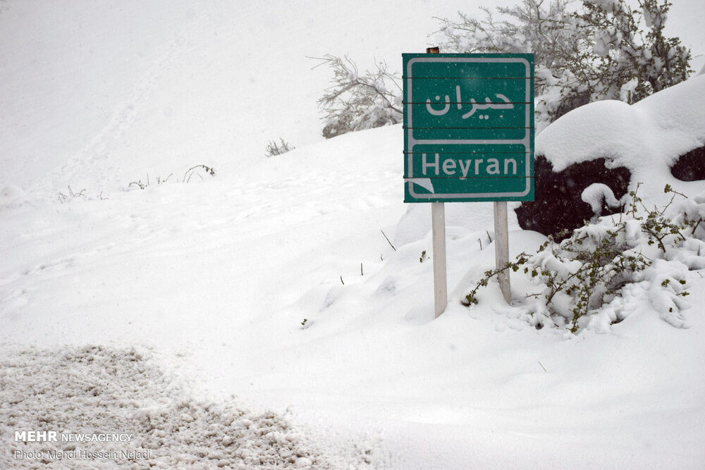 Click to enlarge Sringtime snow in Heyran pass, NW Iran