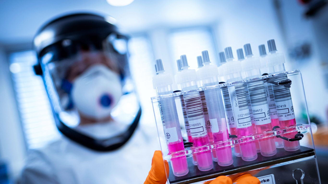Click to enlarge Pharma lab