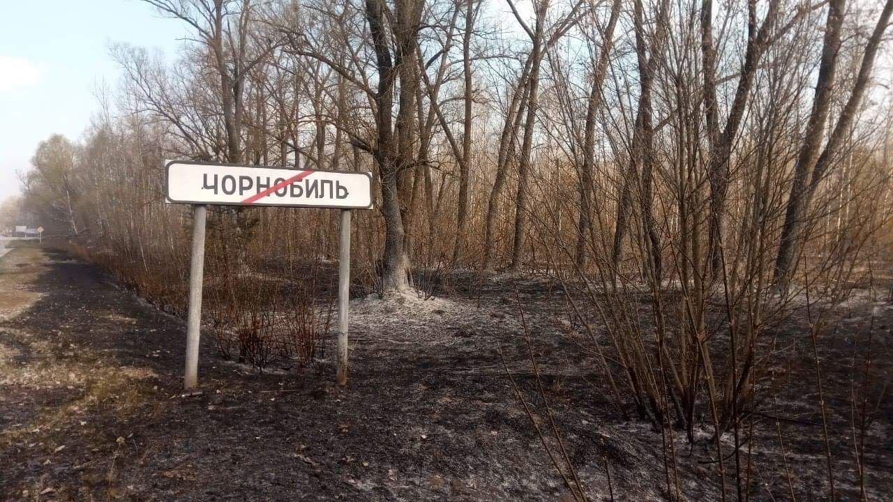 Click to enlarge Chernobyl fires 2020 -1