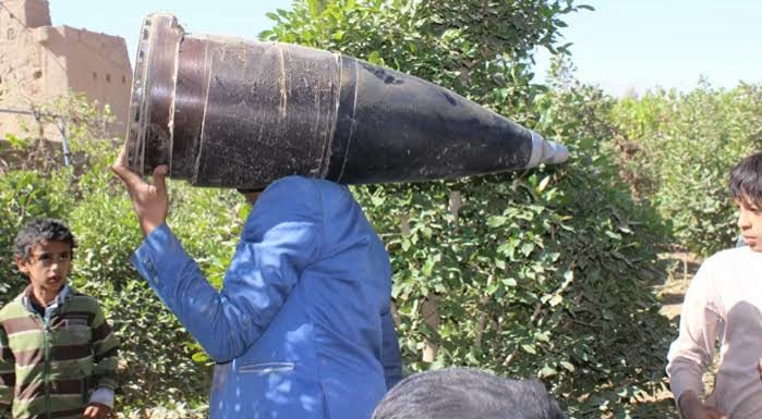 Click to enlarge man with a missile