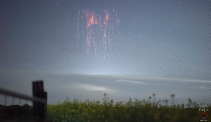 Click to enlarge Red sprites on April 12, 2020 @ Edmond, Oklahoma