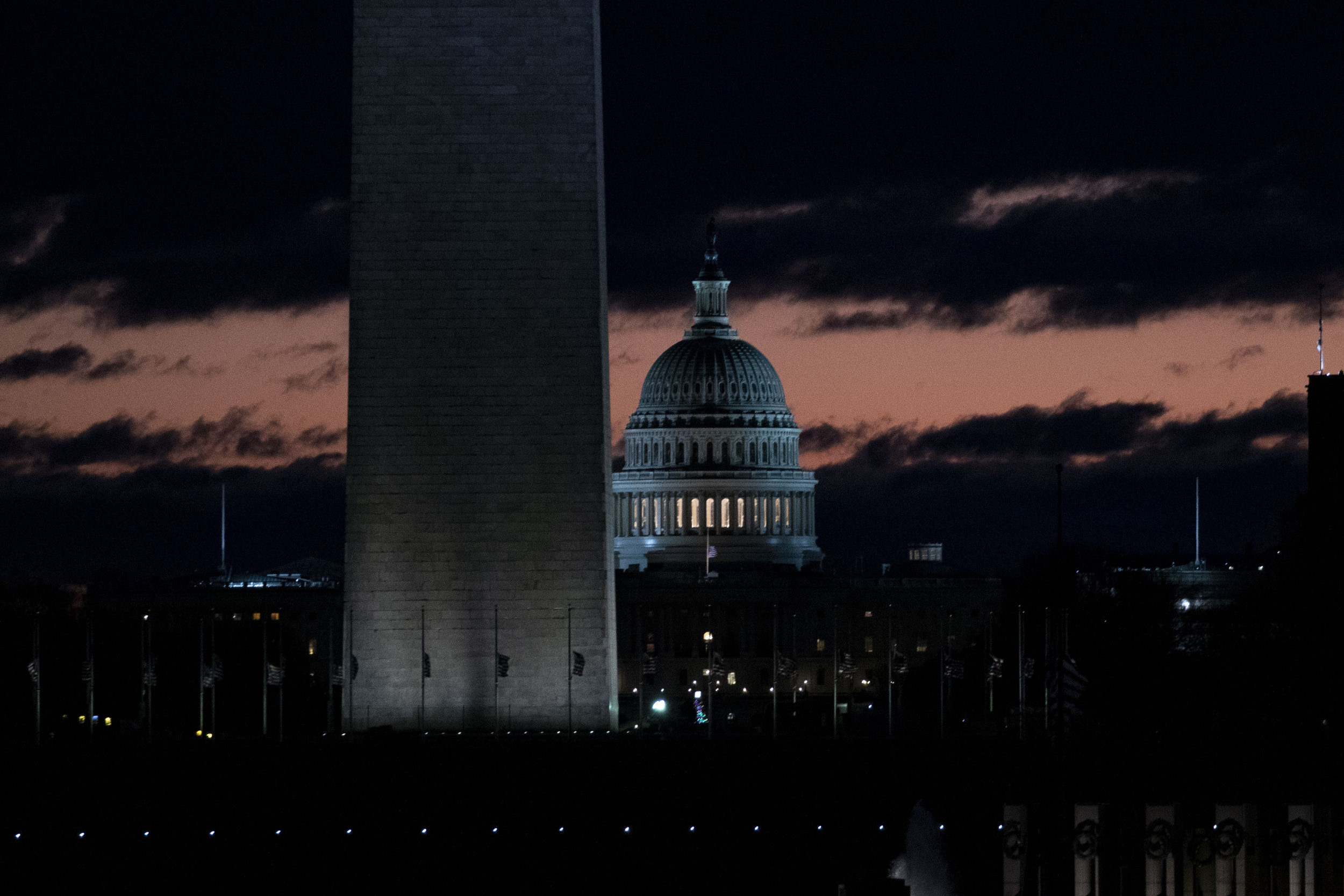 Click to enlarge Washington DC dark