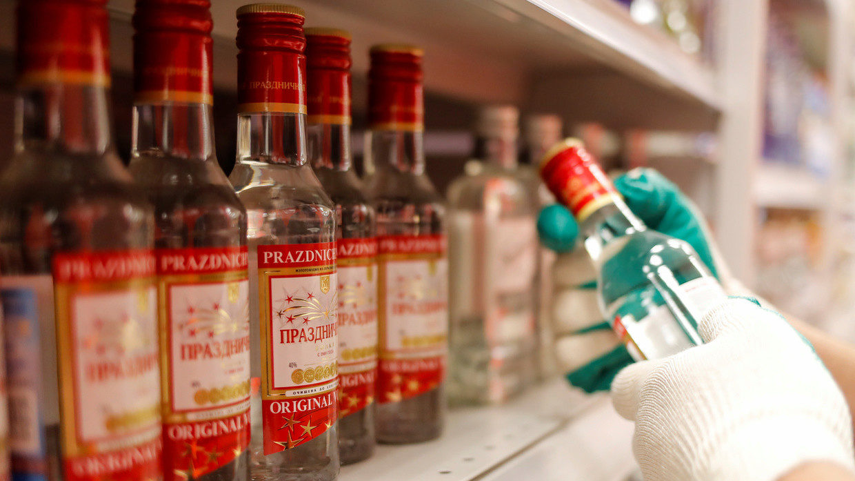 alcohol booze russian vodka coronavirus