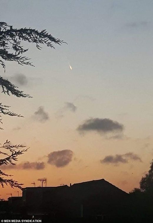 Fireball over Hull, UK