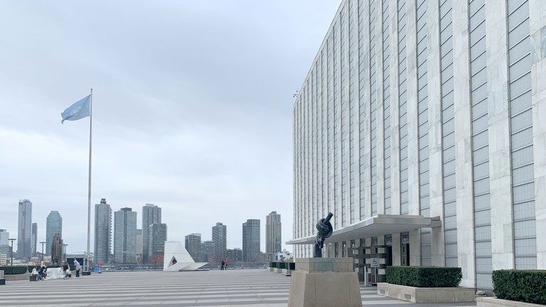 Click to enlarge United Nations headquarters