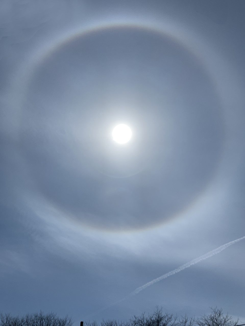 Click to enlarge Sun halo over SE WI