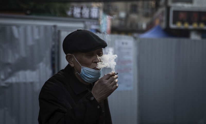 smoker china covid-19