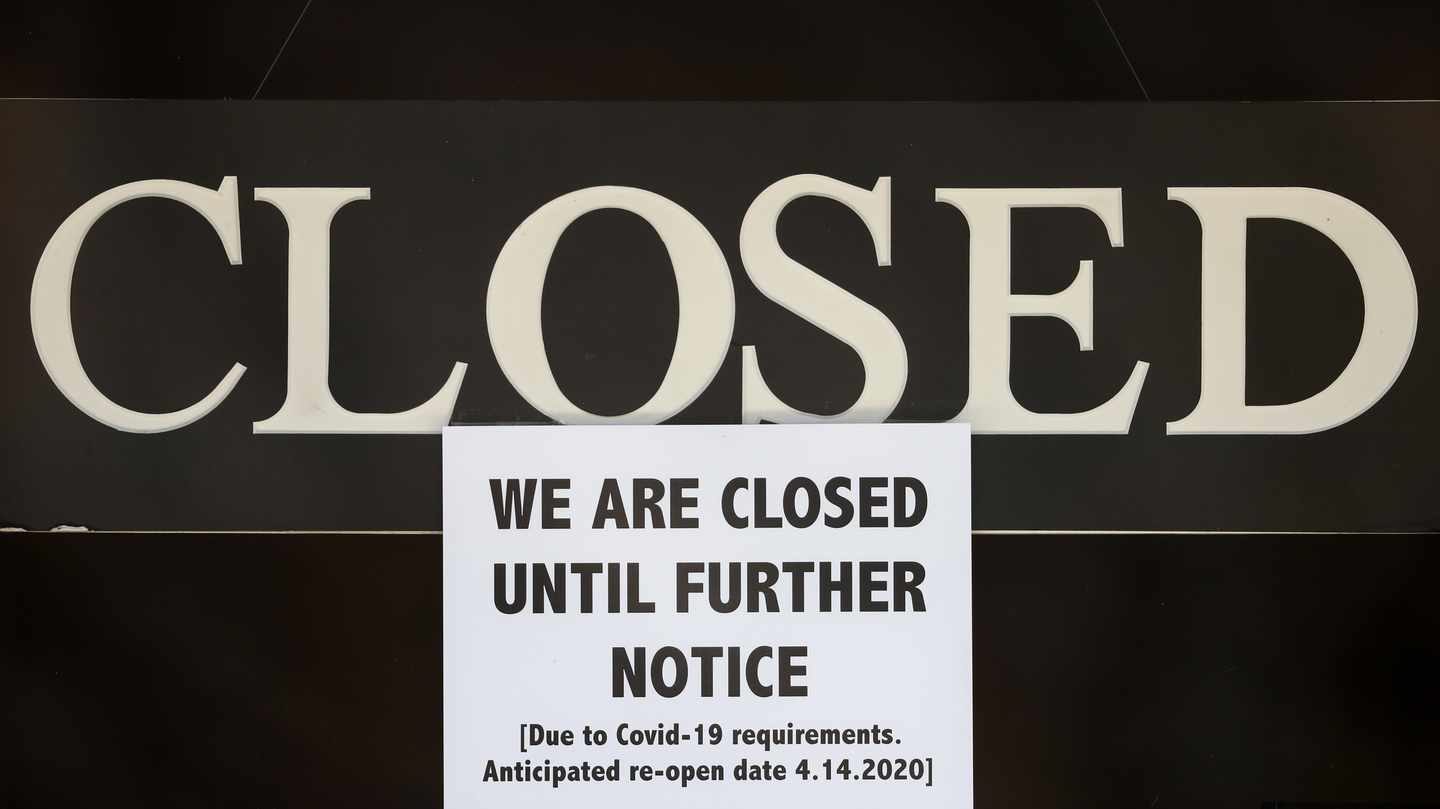 Click to enlarge closed sign