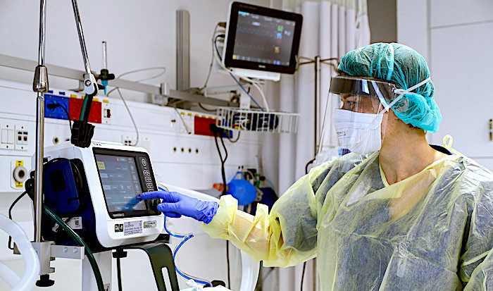 Click to enlarge Ventilator
