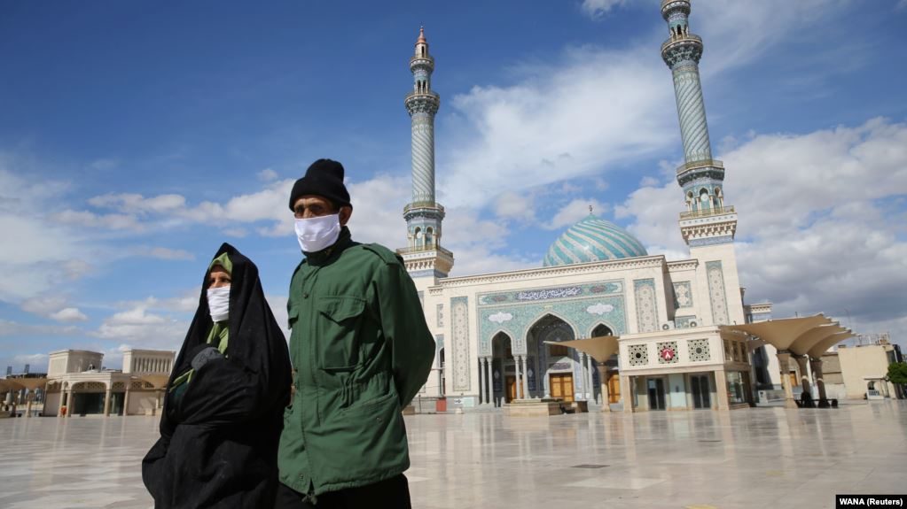 Click to enlarge iran qom masks corona