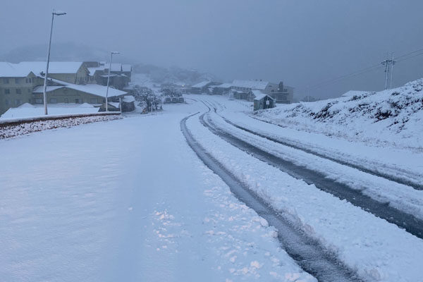 Click to enlarge SNOW