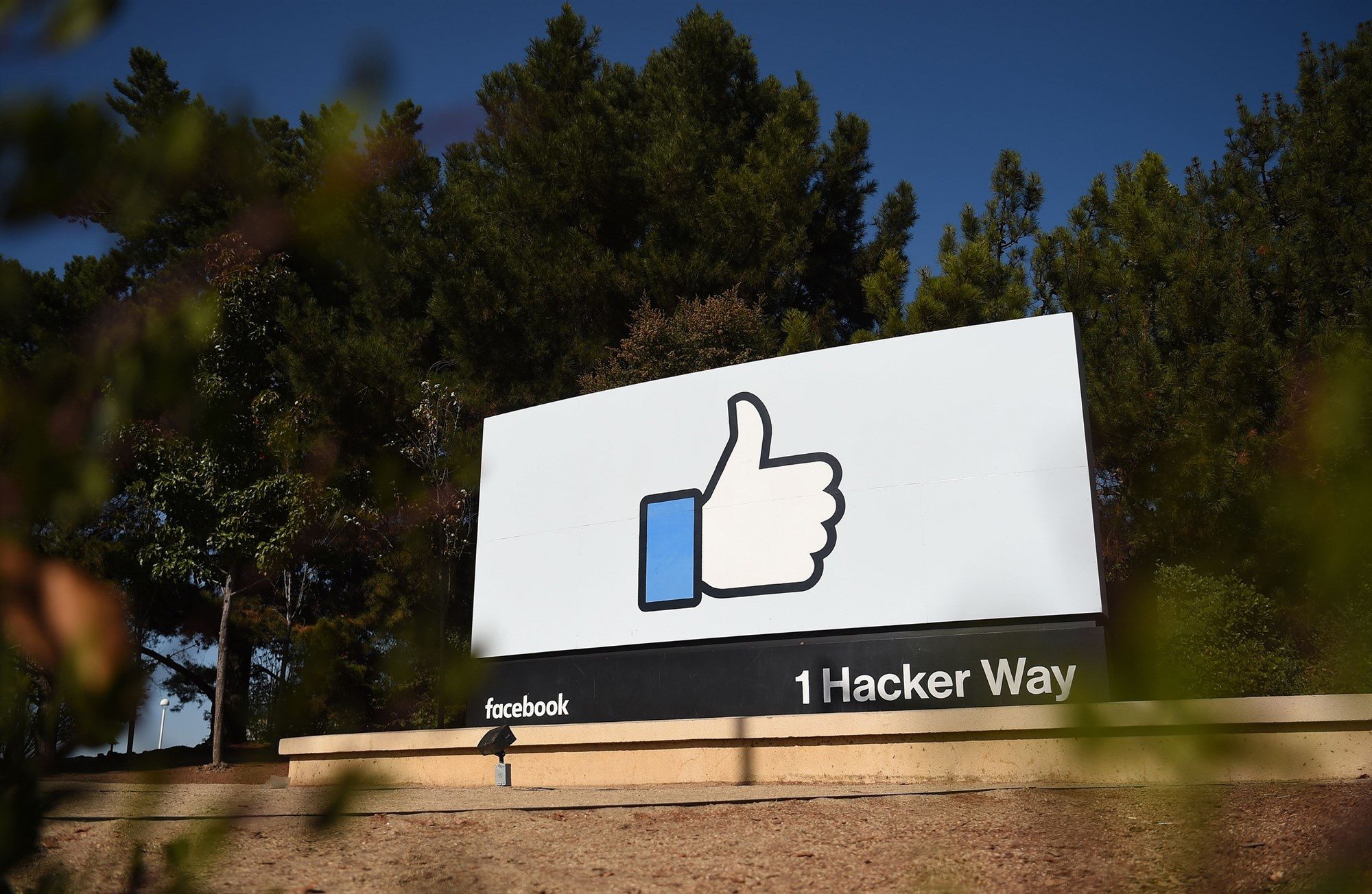 Click to enlarge facebook hq corporate headquarters